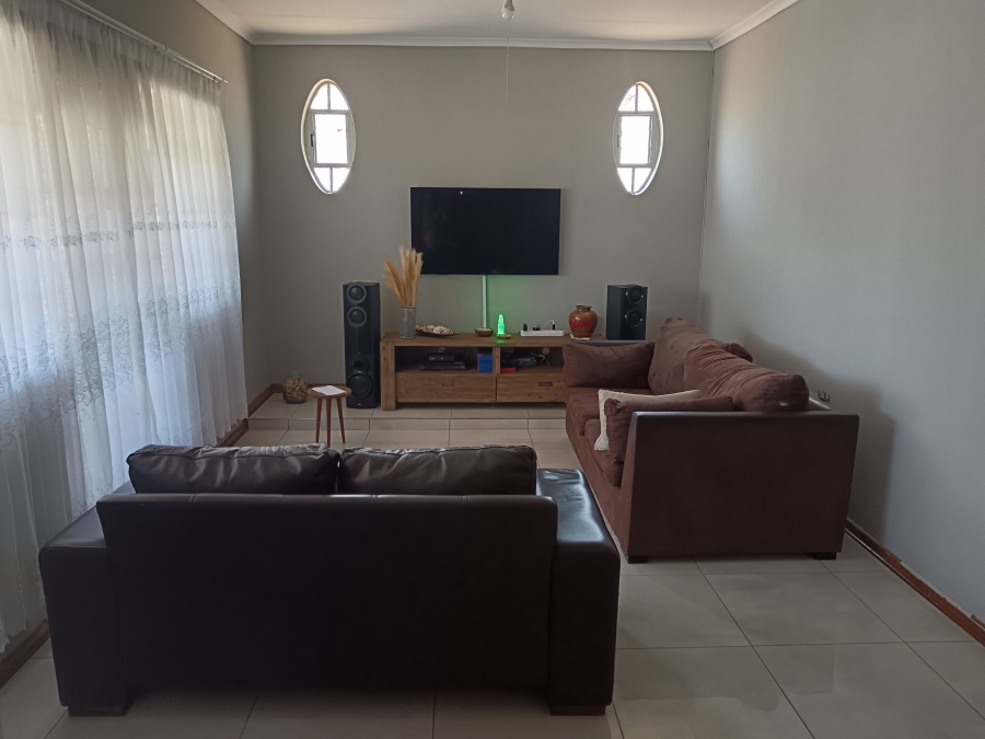 3 Bedroom Property for Sale in Noordhoek Free State